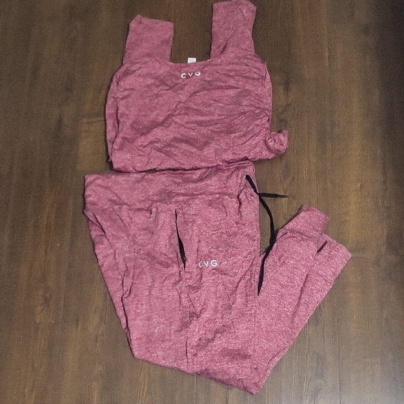 CVG Maroon Long Sleeve Top - Picture 4 of 6